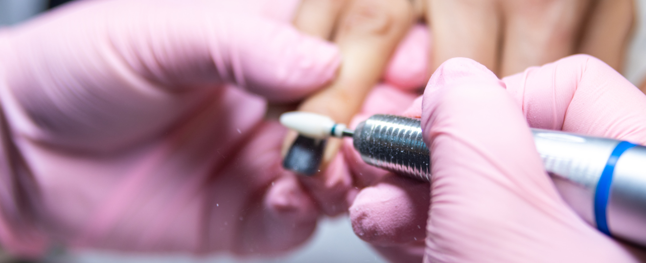 Remplissage – Préserver la Beauté &amp; la Solidité de Vos Ongles